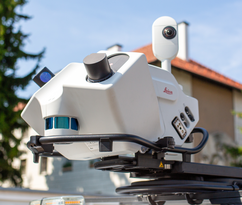 Nahaufnahme des Mobile-Mapping-Systems Leica Pegasus TRK700 Evo